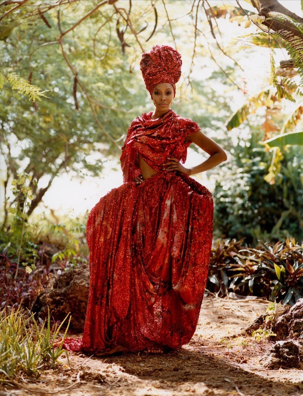 Naomi Campbell in Kenya by Luis Alberto Rodriguez for i-D Magazine